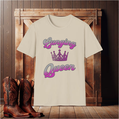 'Lunging Queen' T-Shirt